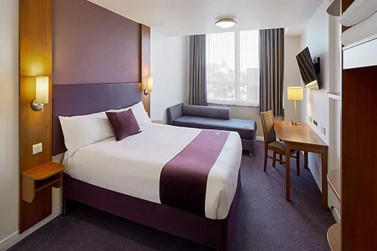 Premier Inn Loughborough Exterior photo