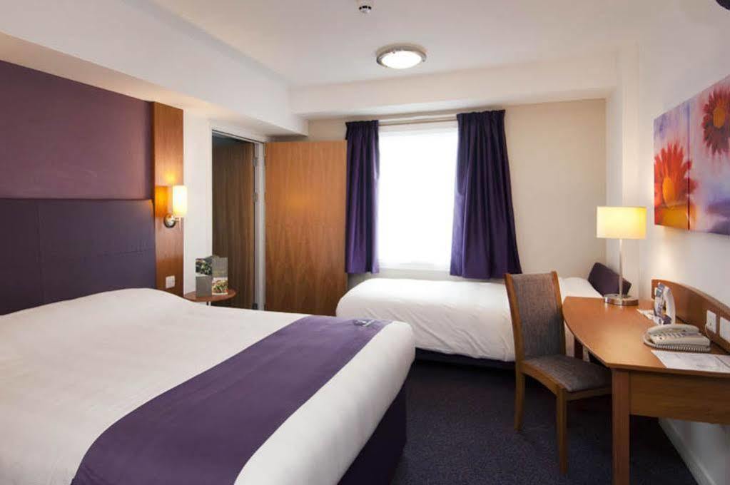 Premier Inn Loughborough Exterior photo