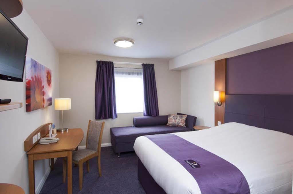 Premier Inn Loughborough Exterior photo